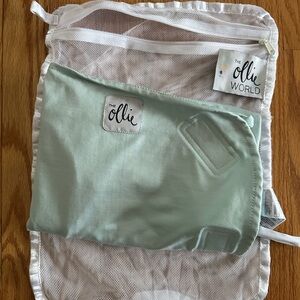 The Ollie World Mint Swaddle